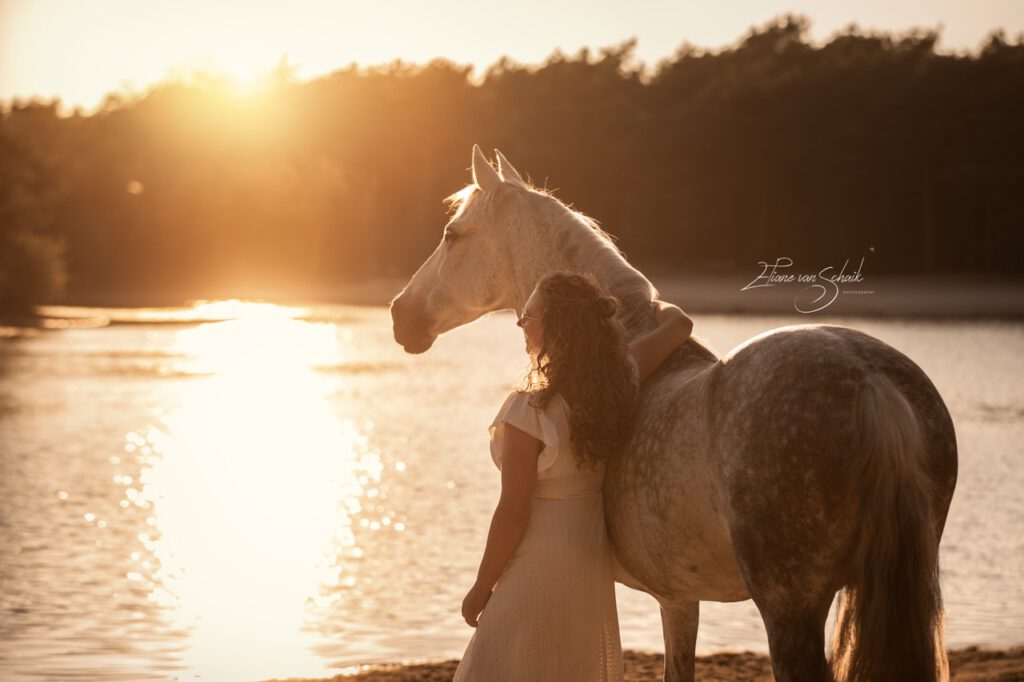 Eliane van Schaik - PaardenFotografen NL